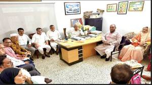 সিলেটে বিএনপির মনোনয়ন প্রত্যাশীদের সাথে মির্জা ফখরুলের বৈঠক