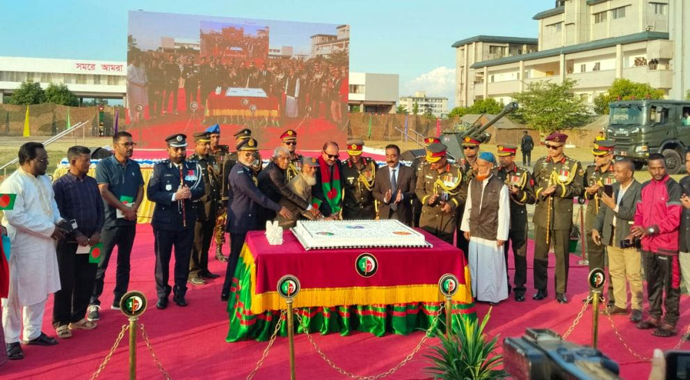 সিলেট বর্ণাঢ্য আয়োজনে সশস্ত্র বাহিনী দিবস উদযাপন
